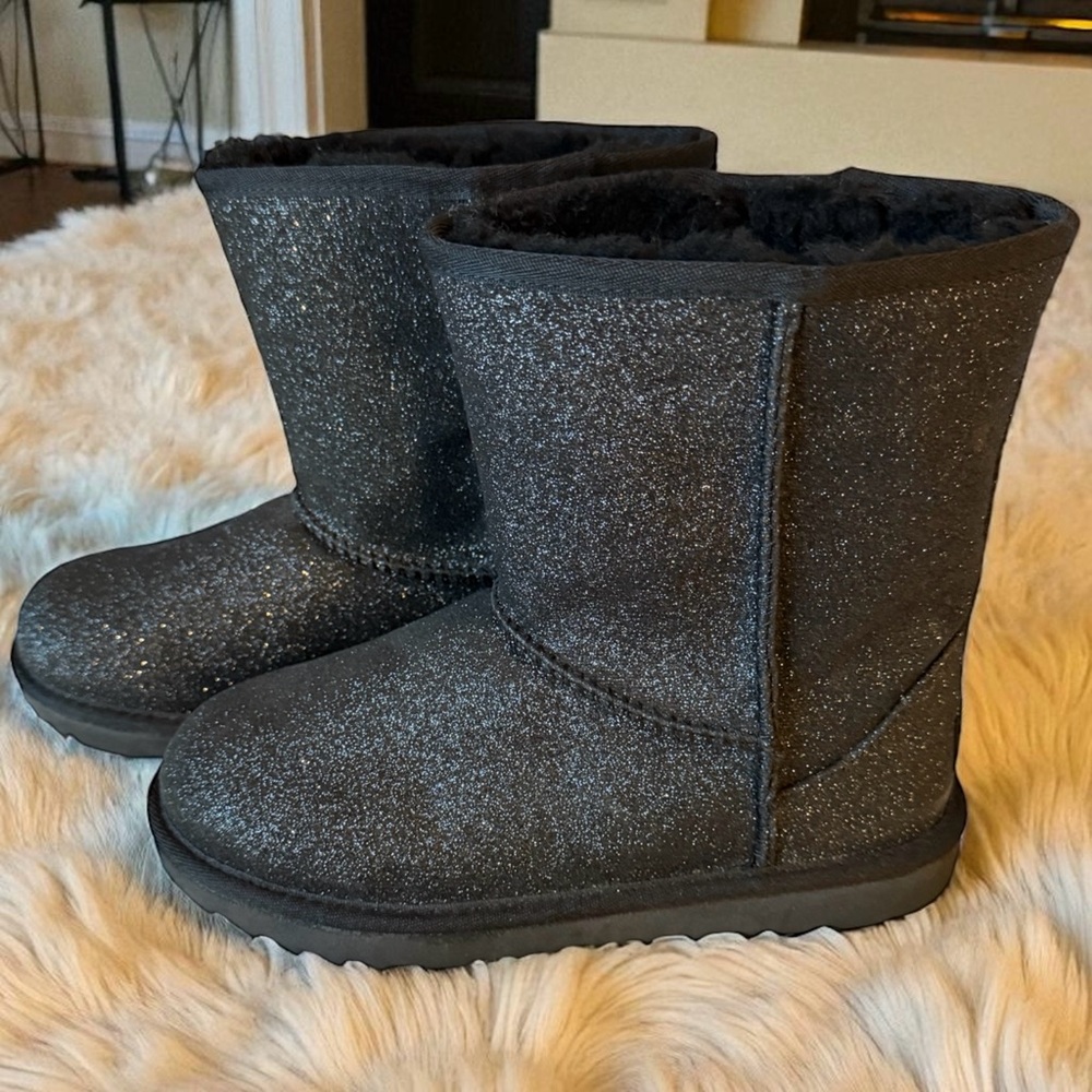 UGG Black Metallic Glitter Boots - Picture 2 of 6